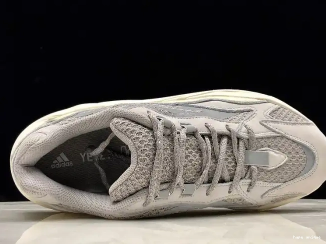 hype EF2829 Adidas V2 700 Boost Static Yeezy 0511